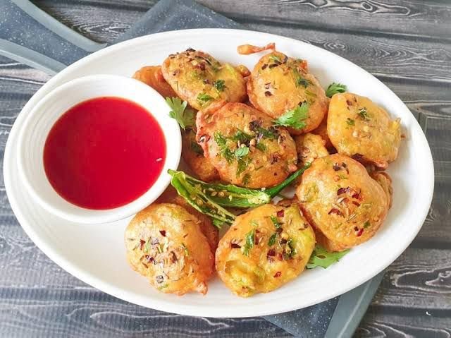 Turanhi Pakoda